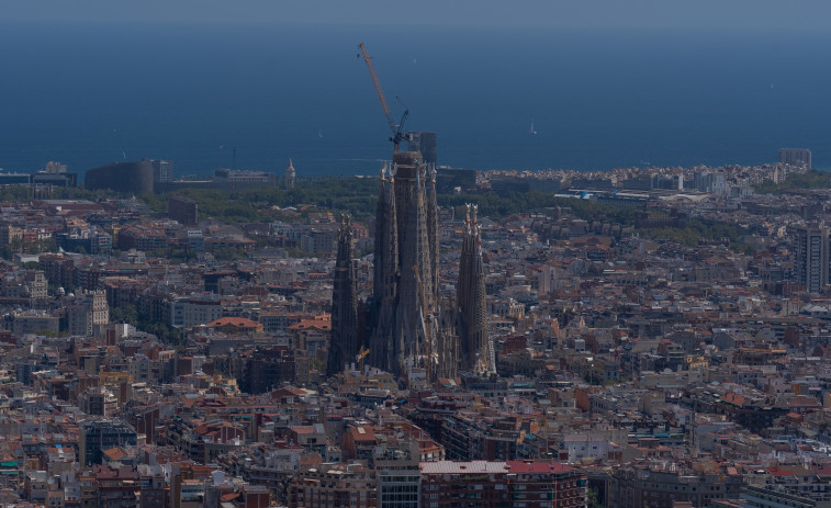 La Sagrada Família es converteix en l'edifici més alt de Barcelona