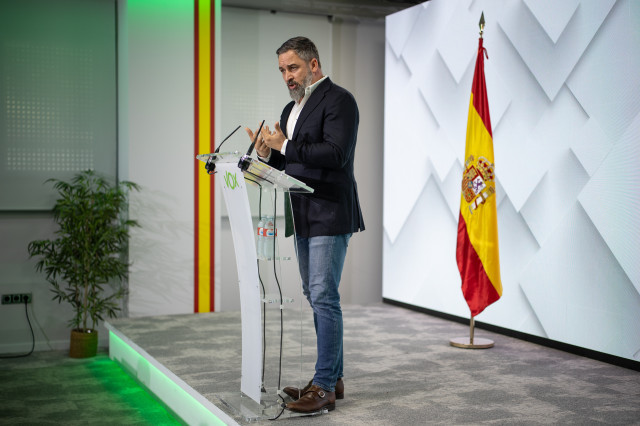 EuropaPress 6856776 presidente vox santiago abascal rueda prensa sede vox 14 julio 2025 madrid