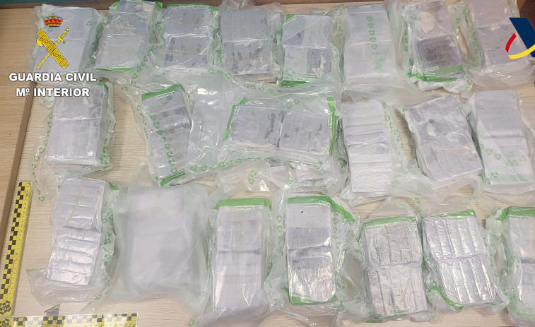 La Guàrdia Civil deté a dos joves danesos amb 42 quilos d'haixix en l'Aeroport de Barcelona