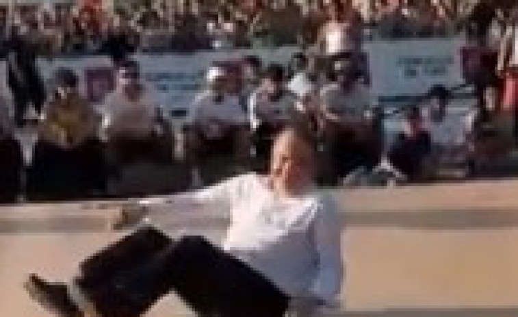 Un vídeo de ball d'un alcalde  espanyol trenca tots els rècords i deixa enrere als ballarins famosos