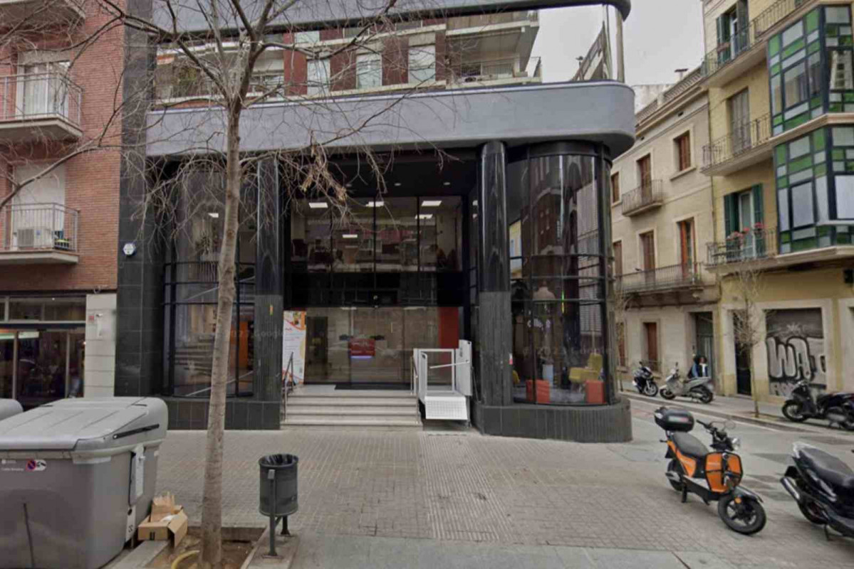 Sede de NL College en Barcelona   GOOGLE MAPS
