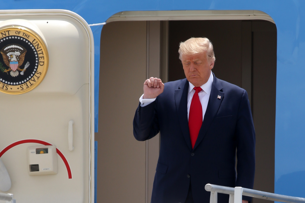 EuropaPress 3230763 10 july 2020 us miami us president donald trump clinches his fist as he