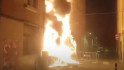 Un incendi al carrer Verdi crema els preparatius de la festa major de Gràcia