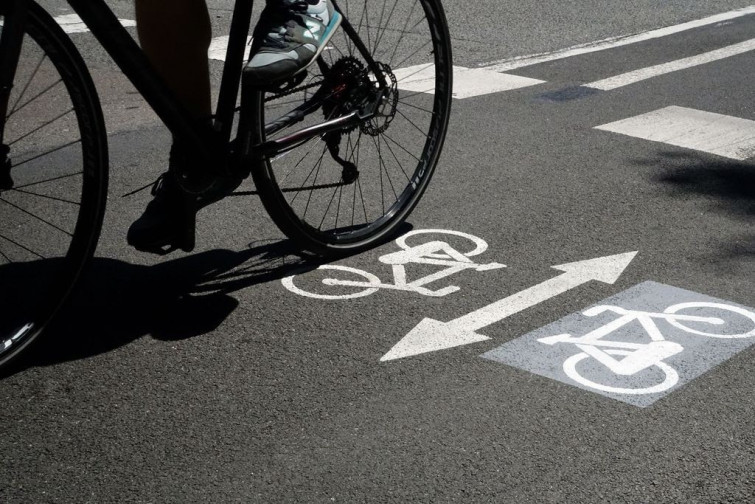 Son los primeros trabajos de las nuevas actuaciones impulsadas por el Ayuntamiento que permitirán crear 32,6 nuevos kilómetros de carril bici