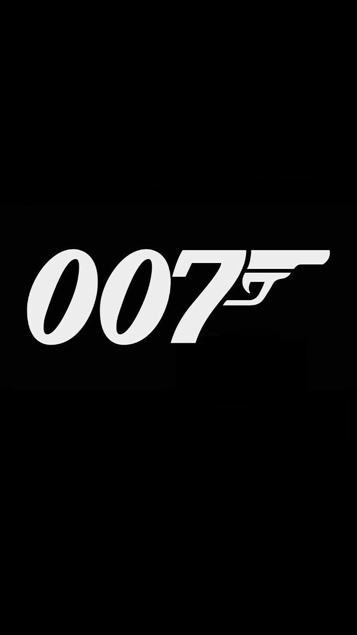 007: Agent o Agenta? Helen Mirren rasa el dilema