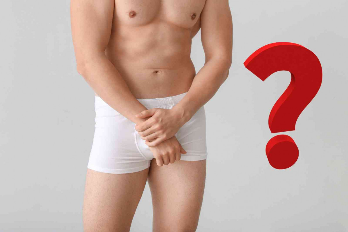 Hombre en calzoncillos; interrogante   CANVA