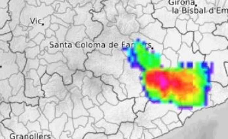 Alerta per fortes pluges a la Selva i el Maresme: demanen extremar la precaució