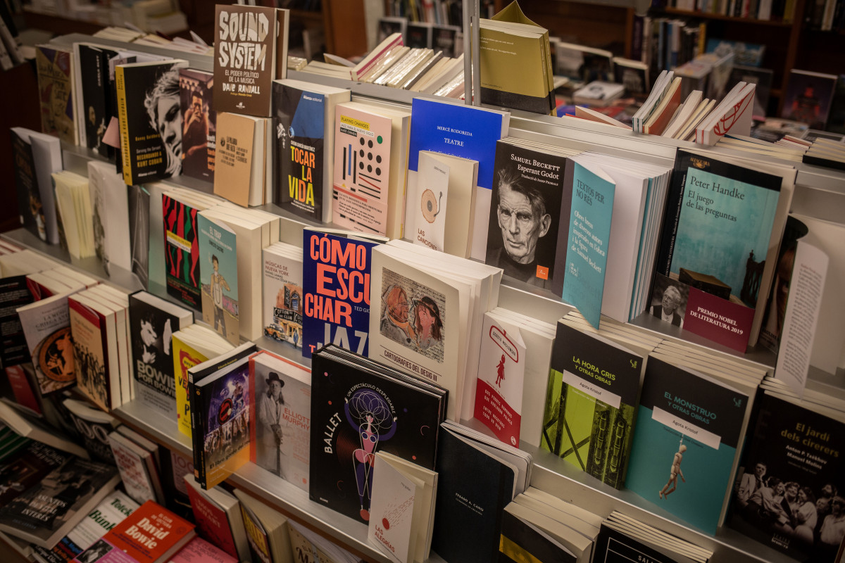 Archivo - Libros en una libreria