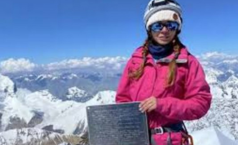 VÍDEO: l'última esperança vola a 7,000 metres: un rescat desafiador per a l'alpinista Natalia Nagovitsina, a qui els mitjans ja van donar per morta