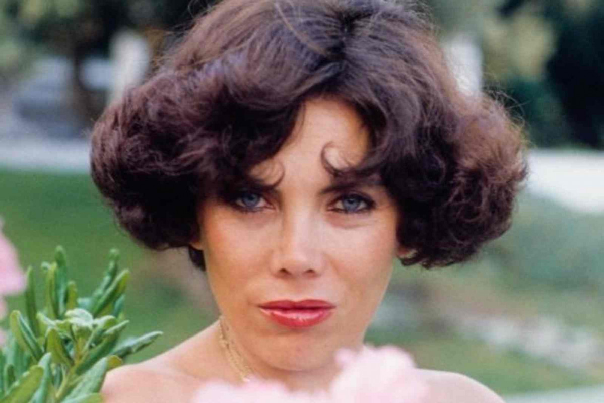 Isabel Pisano   X