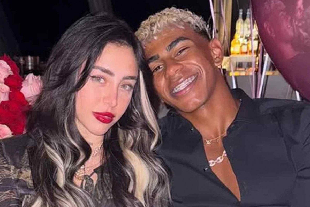 Nicky Nicole y Lamine Yamal   REDES