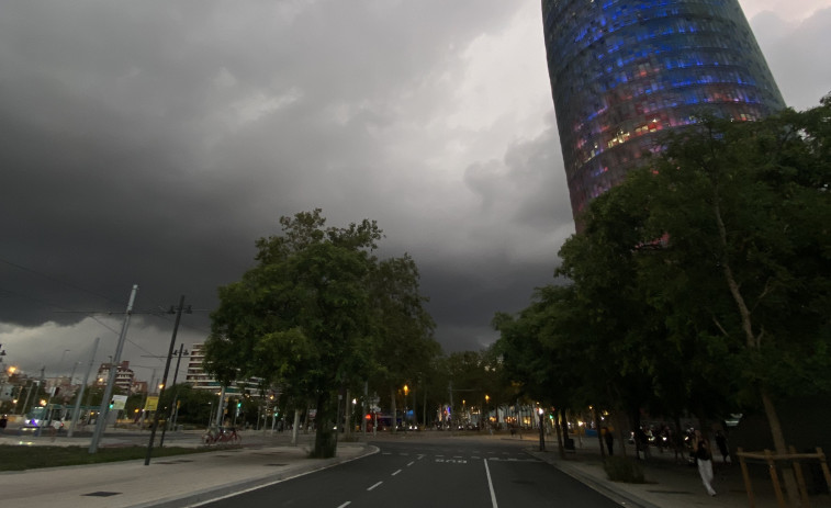 Fortes pluges i prealerta a Catalunya