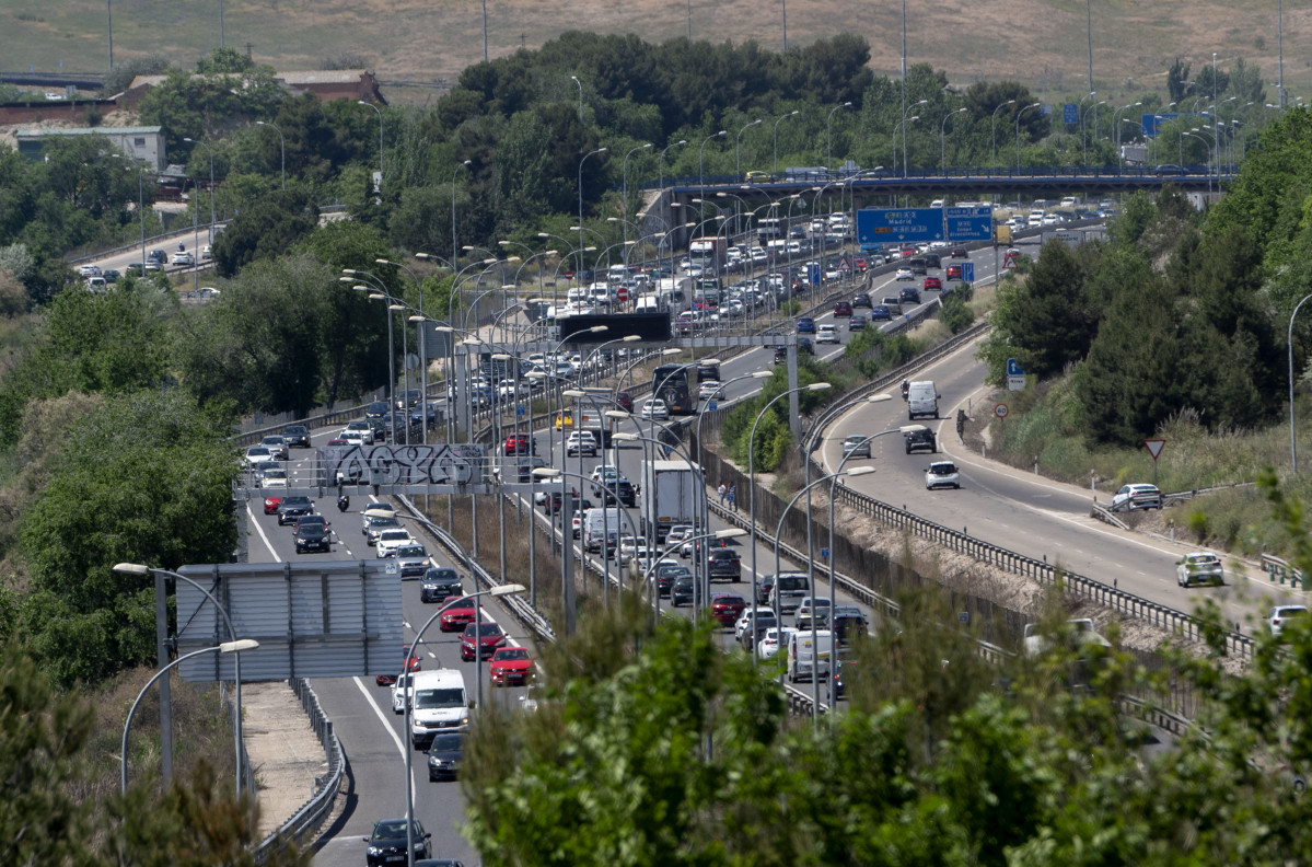 EuropaPress 4446765 trafico a 3 operacion salida puente san isidro 13 mayo 2022 madrid espana