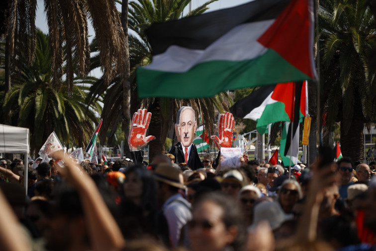 Willy Toledo, Marina Rossell i Laia Manzanares donen suport a la Flotilla cap a Gaza a Barcelona