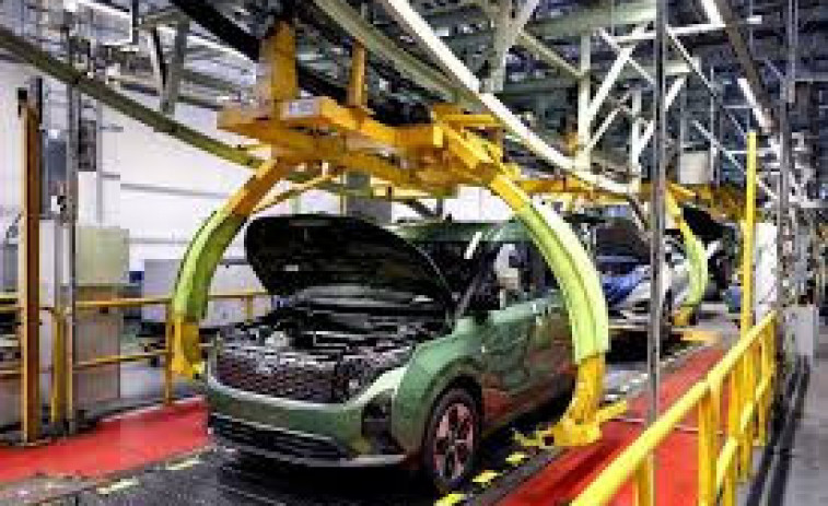 La UE, en una cruïlla: el xoc entre fabricants tradicionals i elèctrics posa en escac la transició automotriu