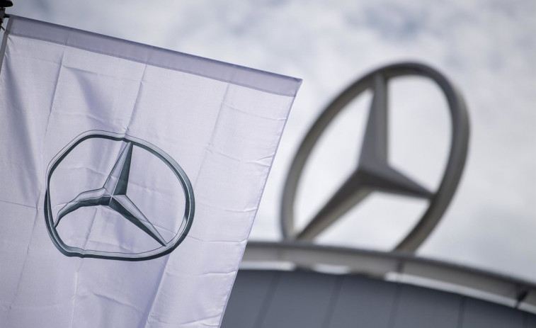 Mercedes frena la seva meta elèctrica per a 2030