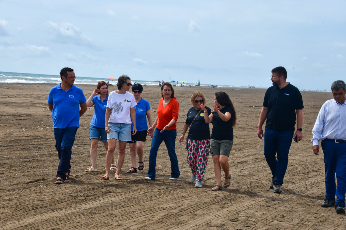 Paneque ha visitat el Delta de l'Ebre per conu00e8ixer el projecte de les tortugues careta