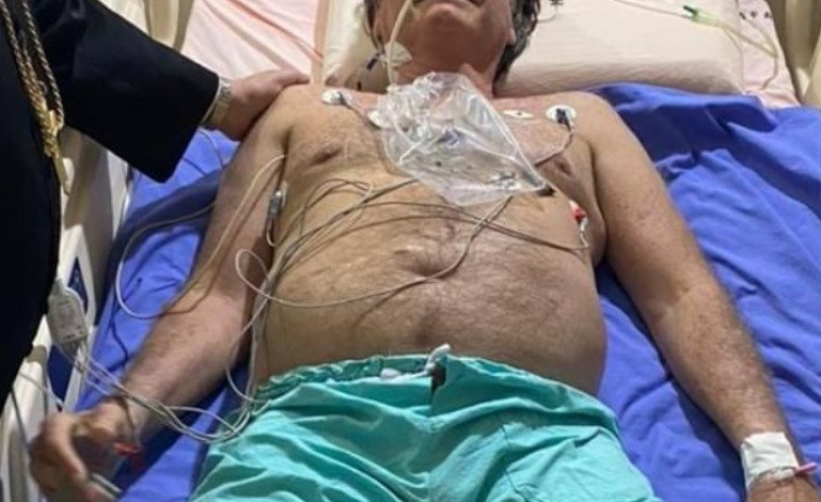 L'expresident brasiler Jair Bolsonaro, hospitalitzat d'urgència