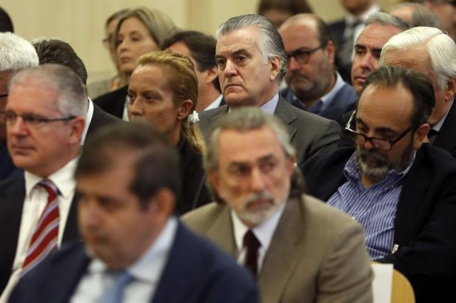 Correa assegura que els regals a alts càrrecs del PP eren 