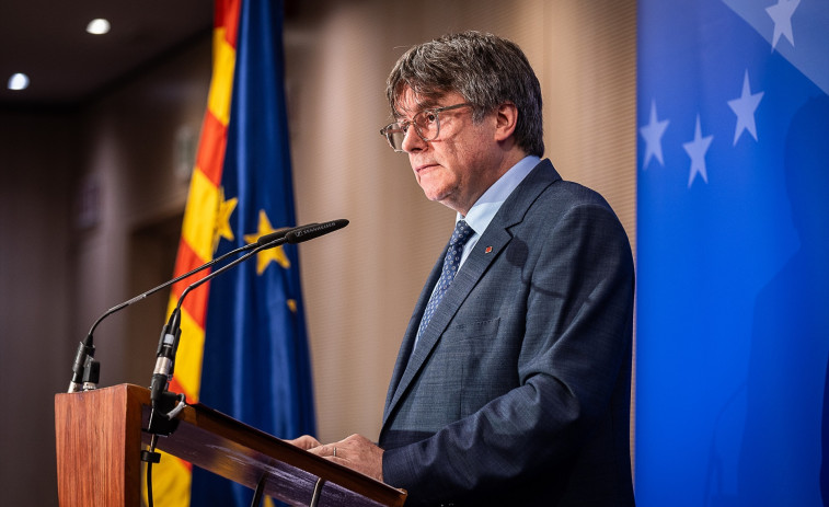 Puigdemont retreu a Illa fer una 