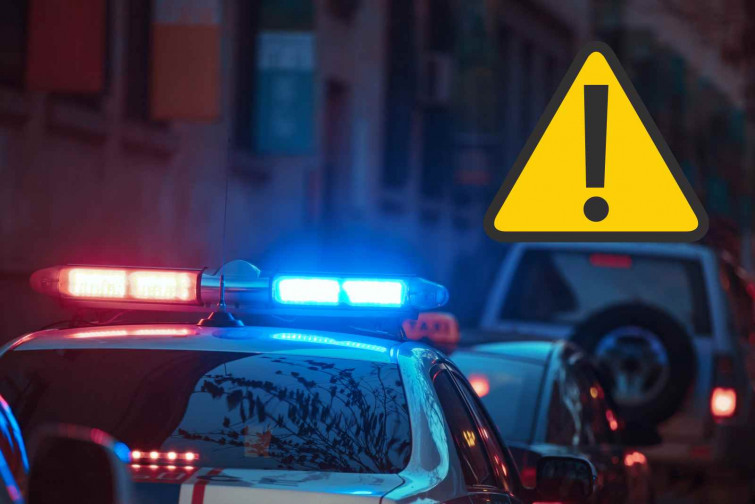 Una menor es desperta i descobreix que la seva parella l'estava subjectant mentre un altre la violava