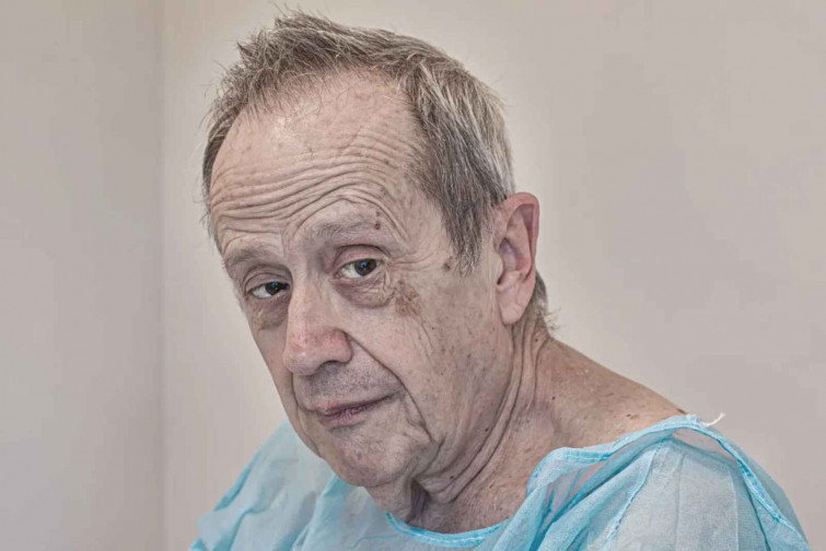“Compto cada passa meva sobre la Terra”: el quiosc de premsa com a talaia de la societat (Atrium)