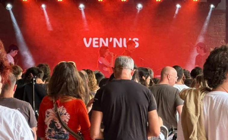L'Antiga Fàbrica Estrella Damm es rendeix al BAM: dos dies de música emergent i segell català
