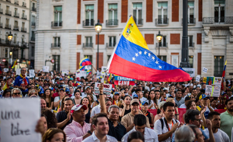 Veneçuela es prepara: Maduro inicia el tràmit per a decretar un Estat especial