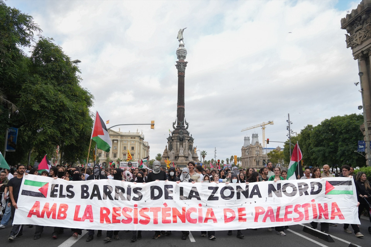 EuropaPress 6998279 cientos personas concentracion apoyo global sumud flotilla plaza carbonera