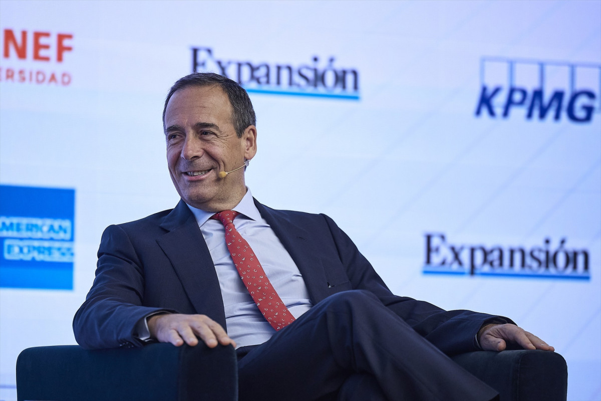 EuropaPress 7007967 consejero delegado caixabank gonzalo gortazar interviene xvi encuentro