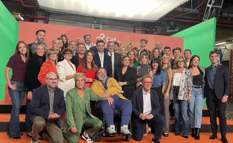 El canal 2Cat començarà a emetre el dilluns 13 i preveu aconseguir el 60%-70% en català a finals d'any
