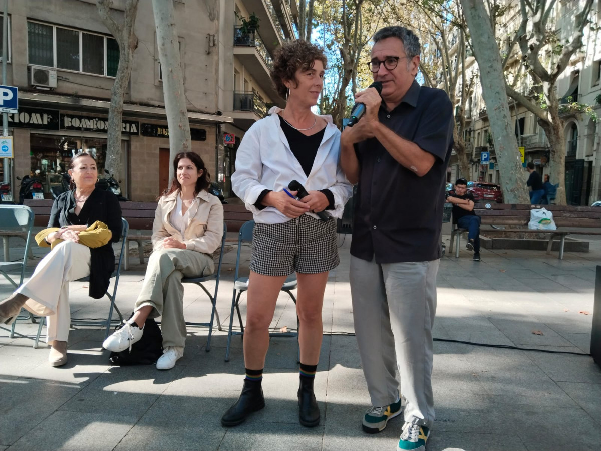 Ada Vilaró con el director de la Sala Becket (1)