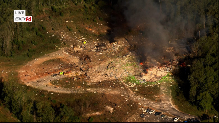 Una forta explosió en una fàbrica d'explosius deixa diversos morts i desapareguts als EUA