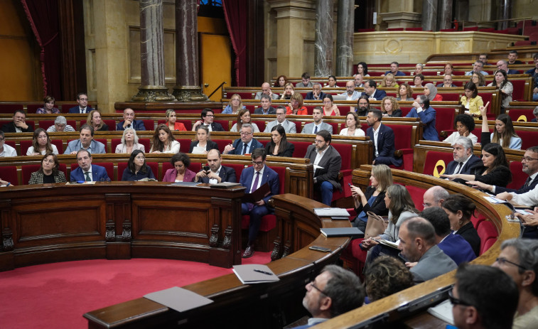 El Parlament debat sobre un fons extraordinari per a ens locals i un altre de transició nuclear