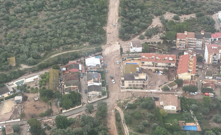 El sud de Catalunya es declara en emergència després del tancament de carreteres, trens por la Dana Alice
