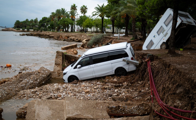 Llancen un nou És-Alert Al sud de Tarragona per pluges intenses: demanen no acostar-se a zones inundables