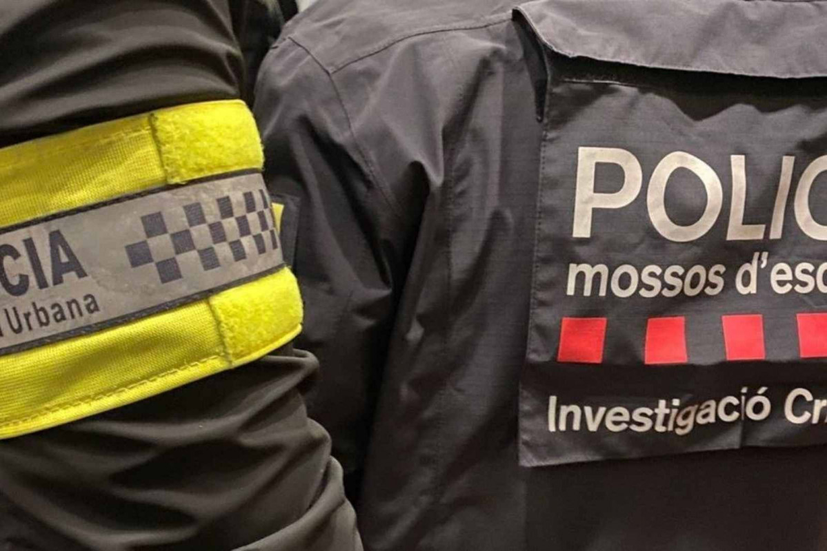 Mossos d'Esquadra y Guardia Urbana de Barcelona en una imagen de recurso