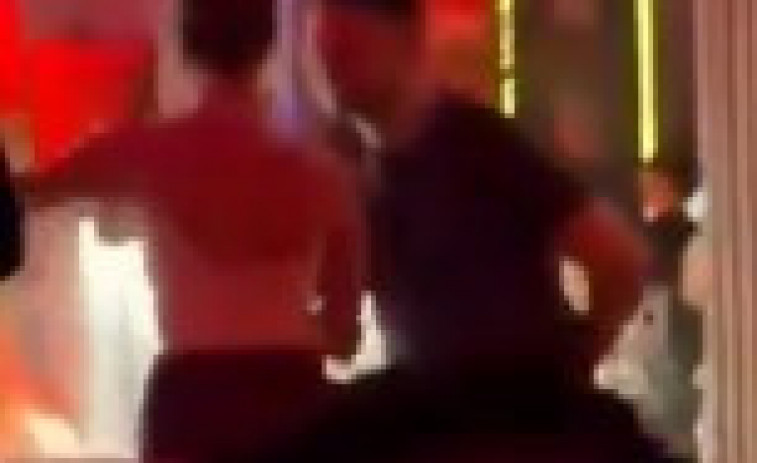 VÍDEO | El ball de bachata  viral de Gabriel Rufián i Ester Expósito a Madrid