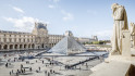 El Louvre, sacsejat per un robatori mestre: desapareixen joies imperials en un cop planificat al detall