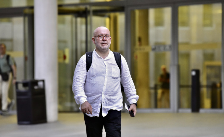 Polèmica per un vídeo generat amb intel·ligència artificial en el qual Orriols apareix disparant a Puigdemont