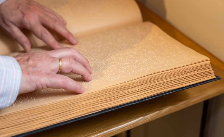 El Museu Tiflològic de la ONCE celebra els 200 anys del braille amb una exposició històrica