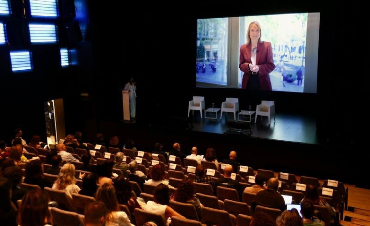 La Diputació de Barcelona ofereix als municipis una guia contra la desinformació