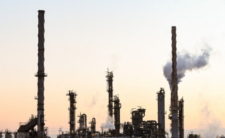 Emissions globals de CO₂ es dirigeixen a un rècord en 2025