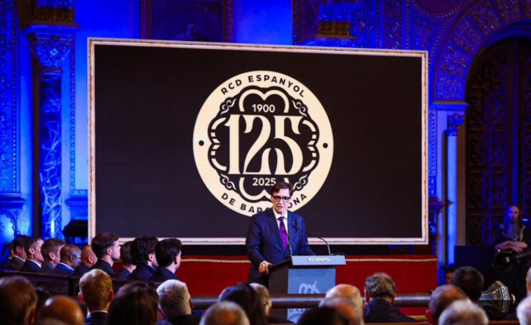 El Salvador Illa més perico celebra el 125 aniversari de l'Espanyol: 