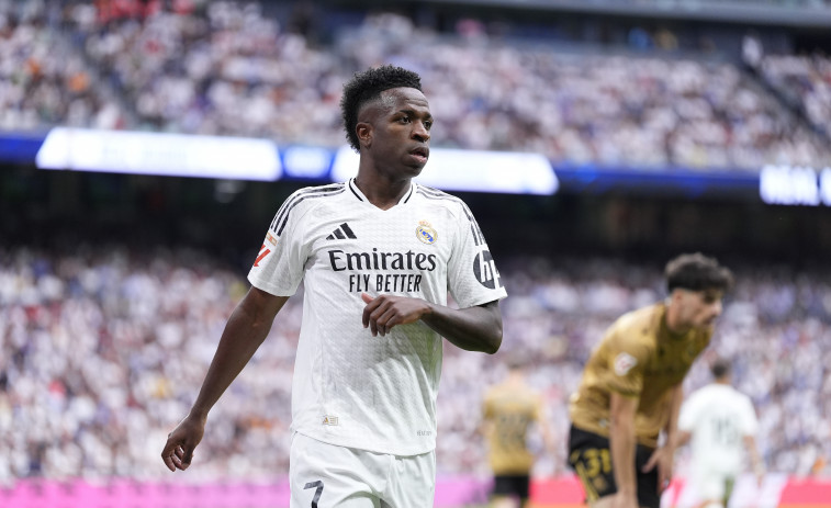 Vinicius assumeix l'error i es disculpa al Reial Madrid... però passa de Xabi Alonso