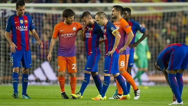 Piqué i Alba, tres i dues setmanes de baixa