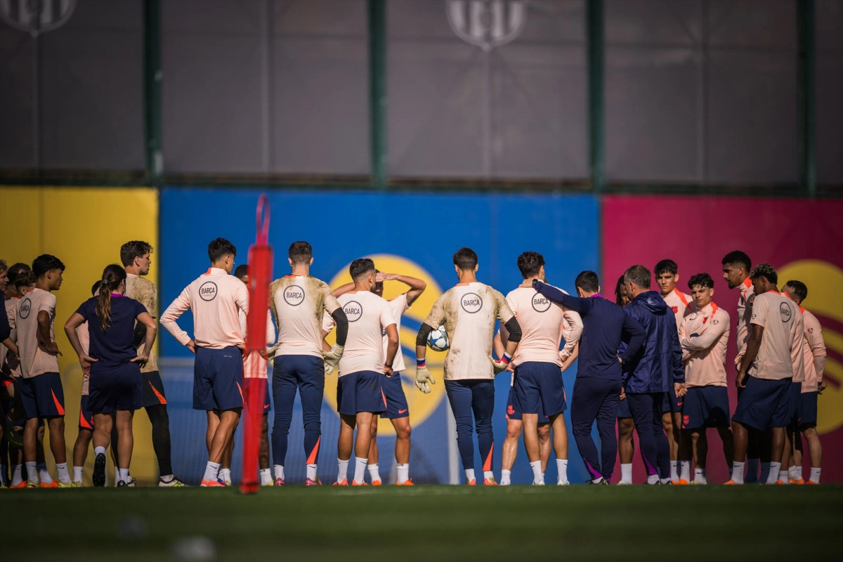 EuropaPress 7076241 entrenamiento fc barcelona previo partido liga campeones contra brujas