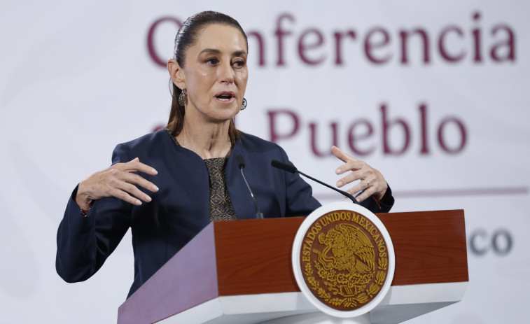 VÍDEO | Un home agredeix sexualment a la presidenta Mèxic enmig del carrer