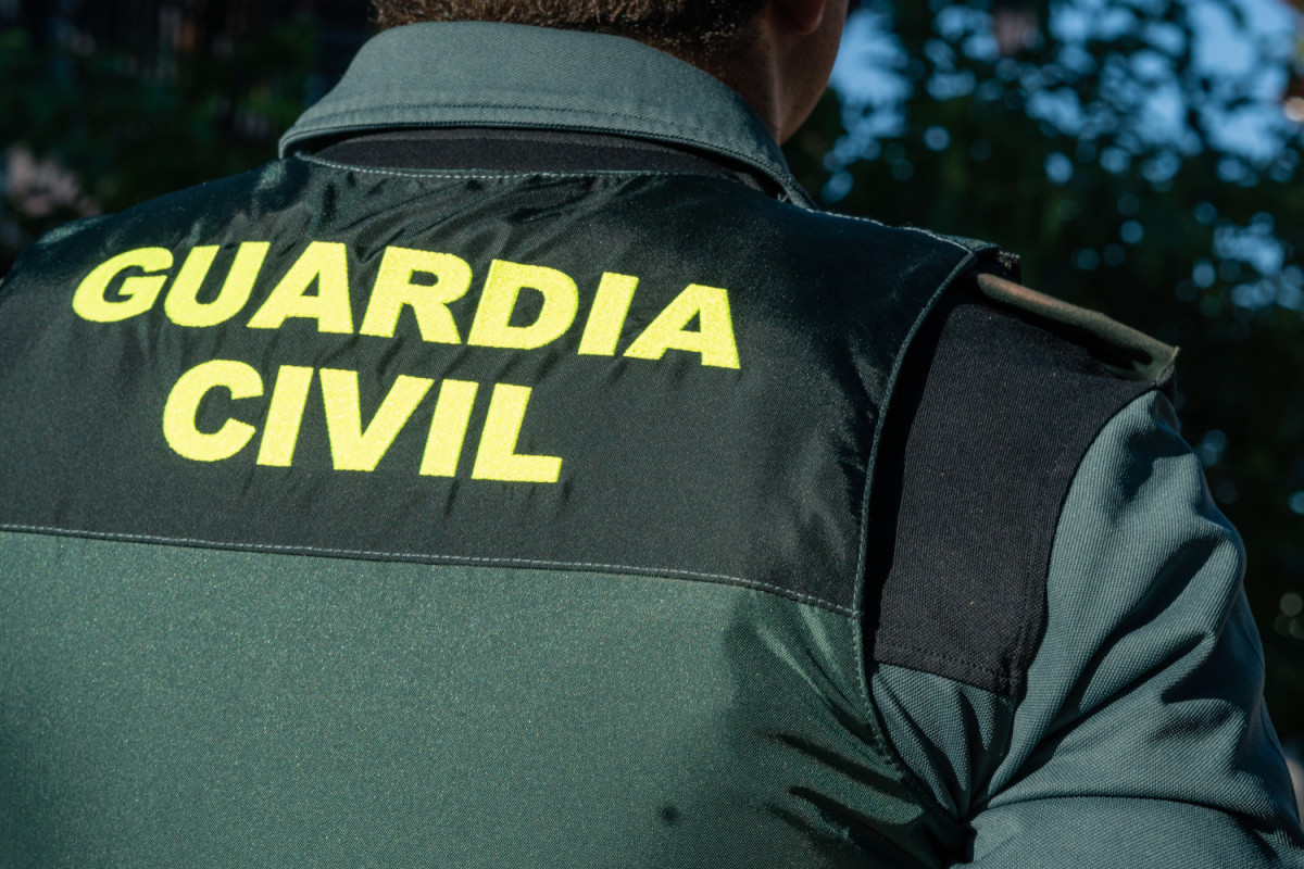 Archivo - Foto de archivo de un agente de la Guardia Civil.