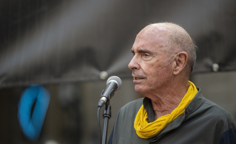 Lluís Llach eclipsa a Palestina: converteix un partit solidari en un acte independentista